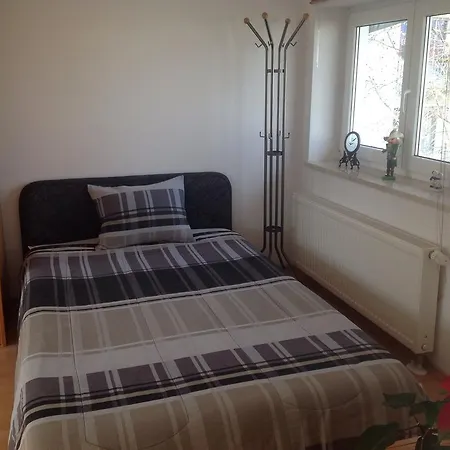 Homestay Studio With Private Roof Terrace Hohenkirchen-Siegertsbrunn