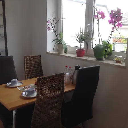 Studio With Private Roof Terrace Homestay Hohenkirchen-Siegertsbrunn