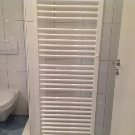 Homestay Studio With Private Roof Terrace Hohenkirchen-Siegertsbrunn
